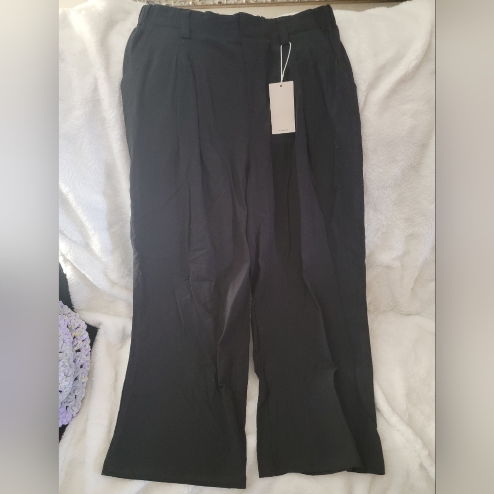Black Wide-Leg Pants
